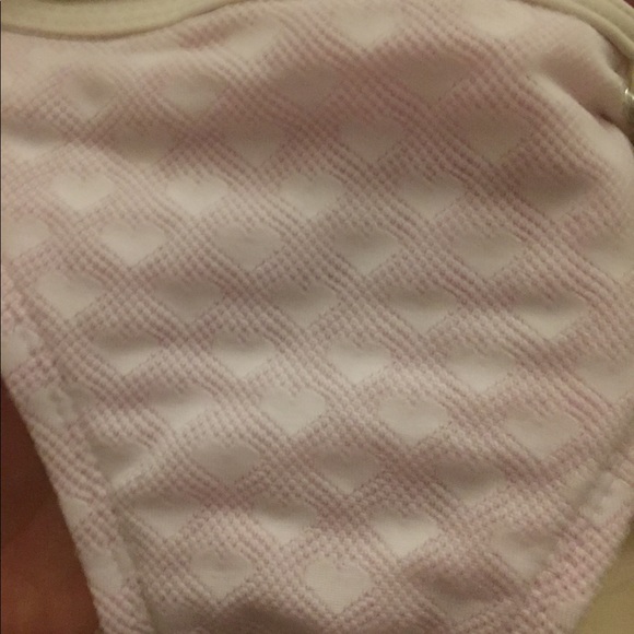 Bikini - Picture 3 of 3